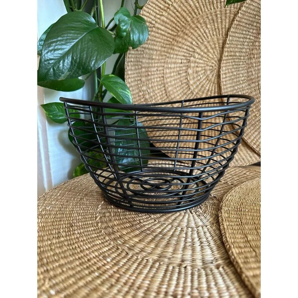 Black metal decorative bowl